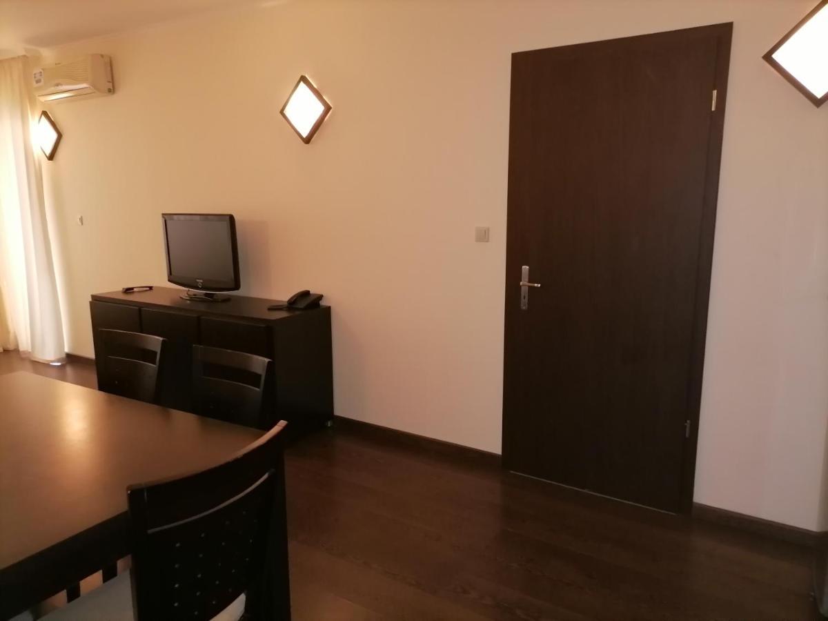 Bendita Mare Apartment Golden Sands Esterno foto