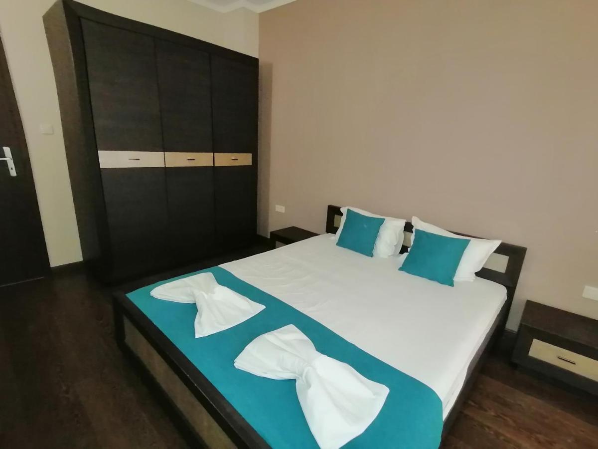 Bendita Mare Apartment Golden Sands Esterno foto