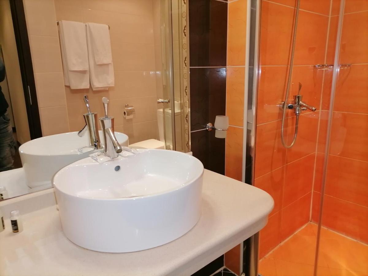 Bendita Mare Apartment Golden Sands Esterno foto