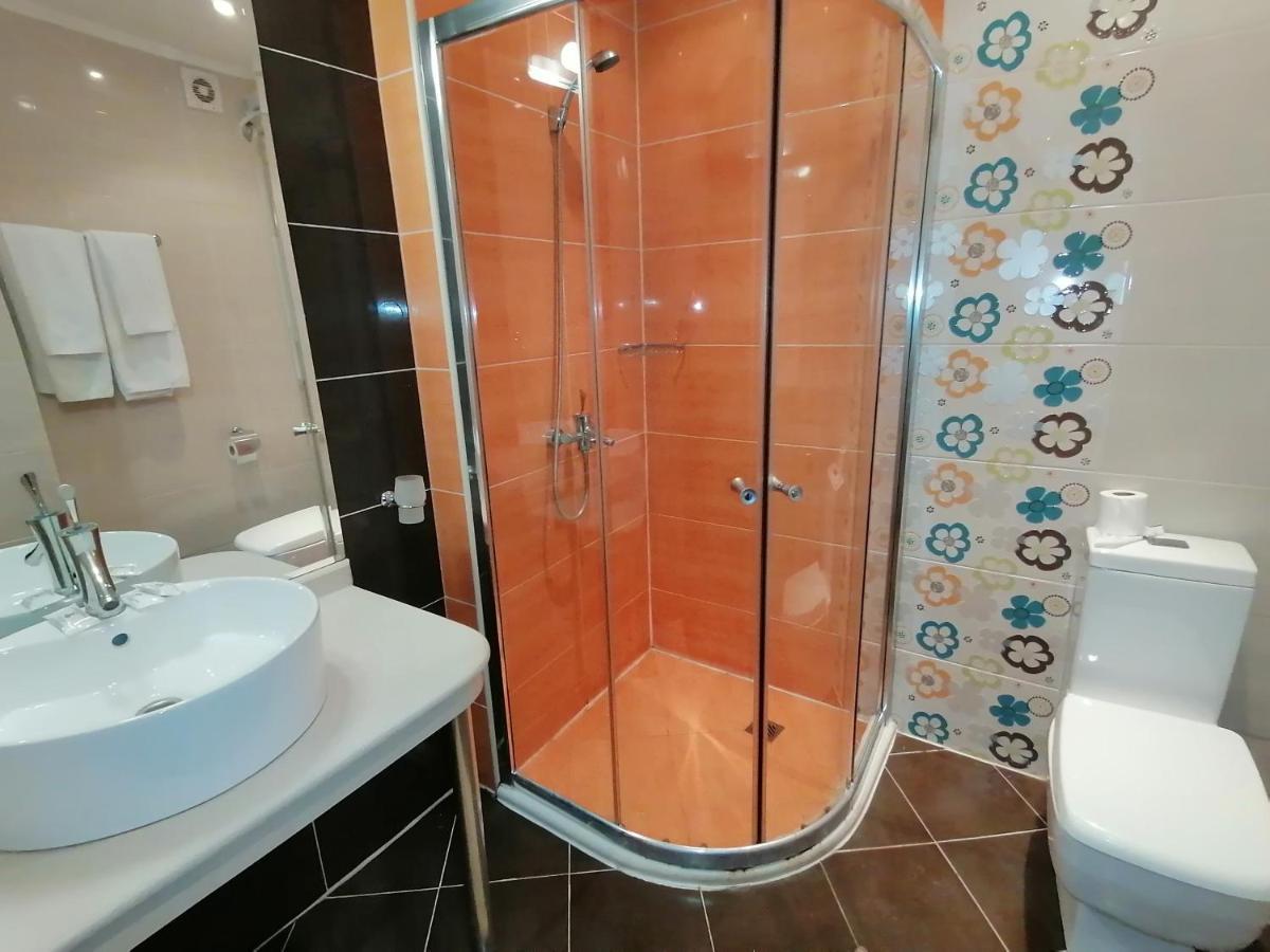 Bendita Mare Apartment Golden Sands Esterno foto
