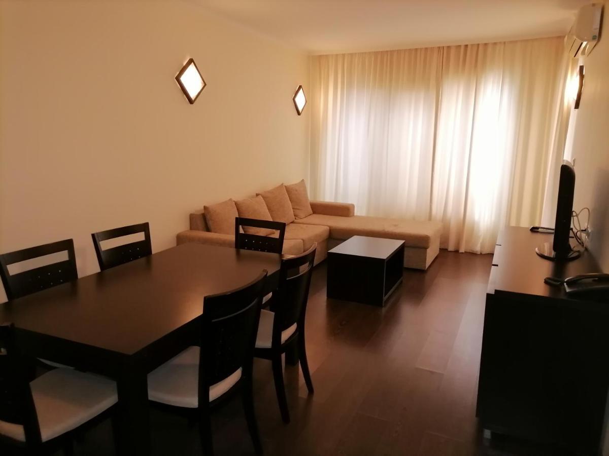 Bendita Mare Apartment Golden Sands Esterno foto